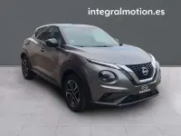 Usado Nissan Juke N-Connecta 114 CV (83 kW) 2024 Gris / plata SUV