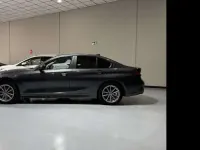 Usado BMW 320 Comfort Edition 184 CV (135 kW) 2021 Gris Berlina