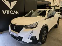 Usado Peugeot 2008 Active 110 CV (80 kW) 2022 Blanco SUV