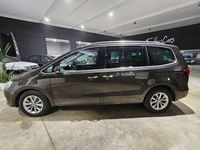 Usado VW Sharan Advance 150 CV (110 kW) 2016 Marrón Monovolumen
