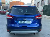 Usado Ford Kuga Trend 150 CV (110 kW) 2014 Azul SUV