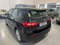 Usado Mercedes B250e 218 CV (160 kW) 2021 Negro Monovolumen
