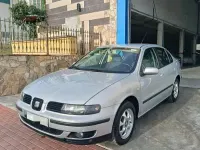Usado Seat Toledo Sport 110 CV (80 kW) 1999 Gris Berlina