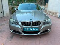 Usado BMW 320 177 CV (130 kW) 2009 Gris / plata Familiar