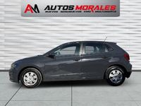 Usado VW Polo Advance 95 CV (69 kW) 2019 Gris / plata Berlina