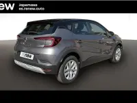 Usado Renault Captur Evolution 100 CV (73 kW) 2023 Gris SUV