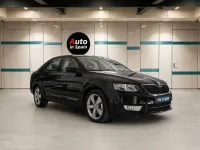 Usado Skoda Octavia Ambition 150 CV (110 kW) 2014 Negro Familiar