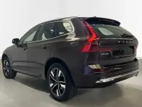 Nuevo Volvo XC60 Plus 250 CV (183 kW) 2026 Rojo SUV