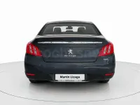 Usado Peugeot 508 Active 140 CV (102 kW) 2013 Gris / plata Berlina