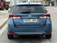 Usado Toyota Auris Active 116 CV (85 kW) 2016 Azul Familiar