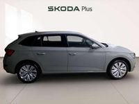 Usado Skoda Scala Selection 95 CV (69 kW) 2024 Gris Utilitario