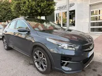 Usado Kia XCeed 160 CV (117 kW) 2021 Gris / plata SUV