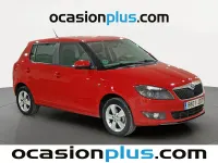 Usado Skoda Fabia 69 CV (50 kW) 2015 Rojo Utilitario