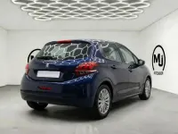 Usado Peugeot 208 Signature Sky 82 CV (60 kW) 2019 Negro Utilitario