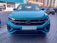 Usado VW T-Roc Cabriolet R-line 150 CV (110 kW) 2022 Azul Descapotable