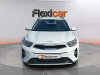 Usado Kia Stonic 120 CV (88 kW) 2022 Blanco SUV