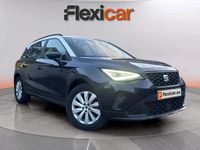 Usado Seat Arona Style 110 CV (80 kW) 2022 Azul SUV