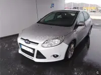 Usado Ford Focus Sport 115 CV (84 kW) 2014 Gris / plata Berlina
