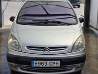 Usado Citroën Xsara Picasso 90 CV (66 kW) 2003 Gris Monovolumen