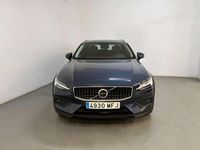 Usado Volvo V60 CC Ultimate 197 CV (144 kW) 2023 Azul Familiar