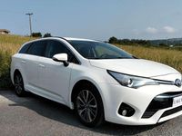 Usado Toyota Avensis Advance 143 CV (105 kW) 2016 Blanco Familiar