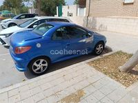 Usado Peugeot 206 Roland Garros 110 CV (80 kW) 2003 Azul Descapotable