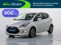 Usado Hyundai ix20 90 CV (66 kW) 2018 Gris Utilitario