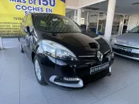 Usado Renault Scénic LIMITED 116 CV (85 kW) 2015 Negro Monovolumen