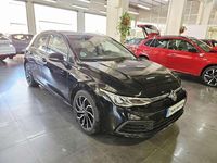Usado VW Golf VIII Life 131 CV (96 kW) 2021 Negro Utilitario