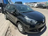 Usado Renault Captur Life 90 CV (66 kW) 2016 Negro SUV