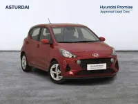 Usado Hyundai i10 67 CV (49 kW) 2022 Rojo Utilitario