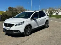 Usado Peugeot 2008 Style 100 CV (73 kW) 2018 Blanco SUV