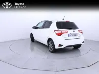 Usado Toyota Yaris Active 99 CV (72 kW) 2018 Blanco Utilitario