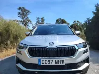Usado Skoda Karoq Ambition 150 CV (110 kW) 2023 Gris / plata SUV