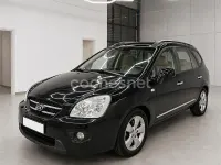 Usado Kia Carens 140 CV (102 kW) 2011 Negro Monovolumen