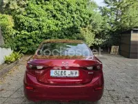 Usado Mazda 3 Luxury 150 CV (110 kW) 2015 Granate Berlina