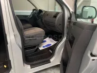 Usado VW Caravelle Comfortline 140 CV (102 kW) 2010 Gris / plata Van
