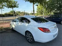 Usado Opel Insignia Edition 160 CV (117 kW) 2009 Blanco Berlina