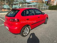 Usado Seat Ibiza Fresh 64 CV (47 kW) 2005 Rojo Utilitario