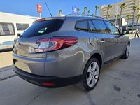 Usado Renault Mégane GrandTour Dynamique 110 HP (80 kW) 2012 Cinzento Carrinha