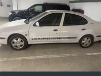 Usado Renault Mégane 95 CV (69 kW) 1999 Blanco Berlina