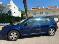 Usado VW Golf IV Highline 100 CV (73 kW) 2000 Azul Berlina