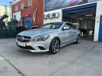 Usado Mercedes CLA250 Urban 211 CV (155 kW) 2014 Gris / plata Coupe