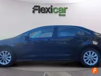 Usado Toyota Corolla Active 125 CV (91 kW) 2023 Negro Berlina