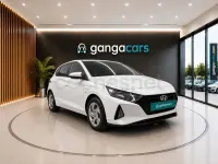 Usado Hyundai i20 84 CV (61 kW) 2021 Gris / plata Utilitario
