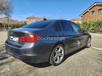 Usado BMW 318 Sport Line 143 CV (105 kW) 2013 Gris / plata Berlina