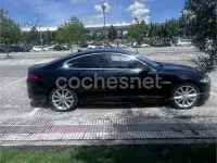 Usado Jaguar XF Luxury 240 CV (176 kW) 2013 Negro Berlina