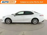 Usado Toyota Camry Advance 218 CV (160 kW) 2020 Blanco Berlina