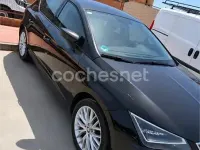 Usado Seat Leon Style Plus 110 CV (80 kW) 2018 Negro Berlina