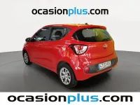 Usado Hyundai i10 67 CV (49 kW) 2019 Rojo Utilitario